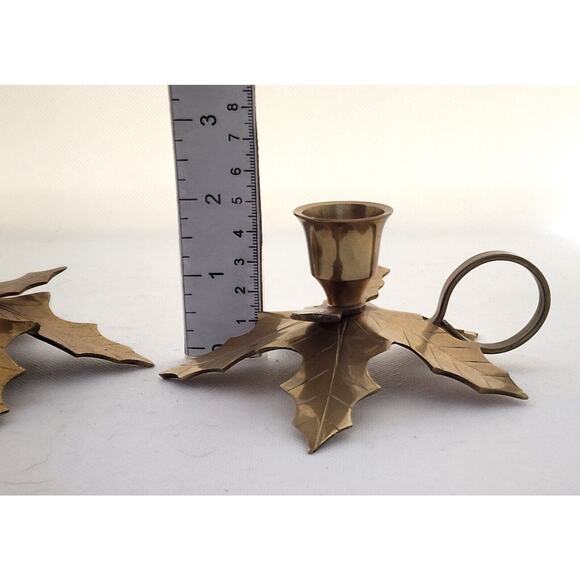 CANDLE HOLDERS FOR TAPER CANDLES-CENTURY-Brass-Leaf Design-Finger Loop-Set of 2 - Picture 10 of 10